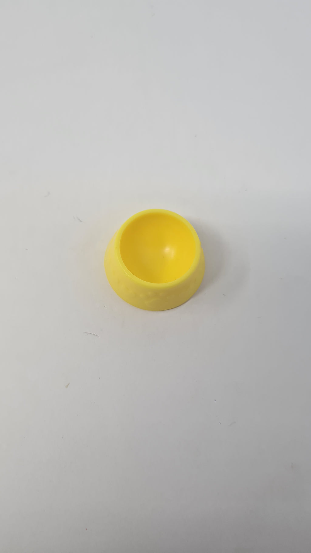 Barbie Type Doll Pet Bowl