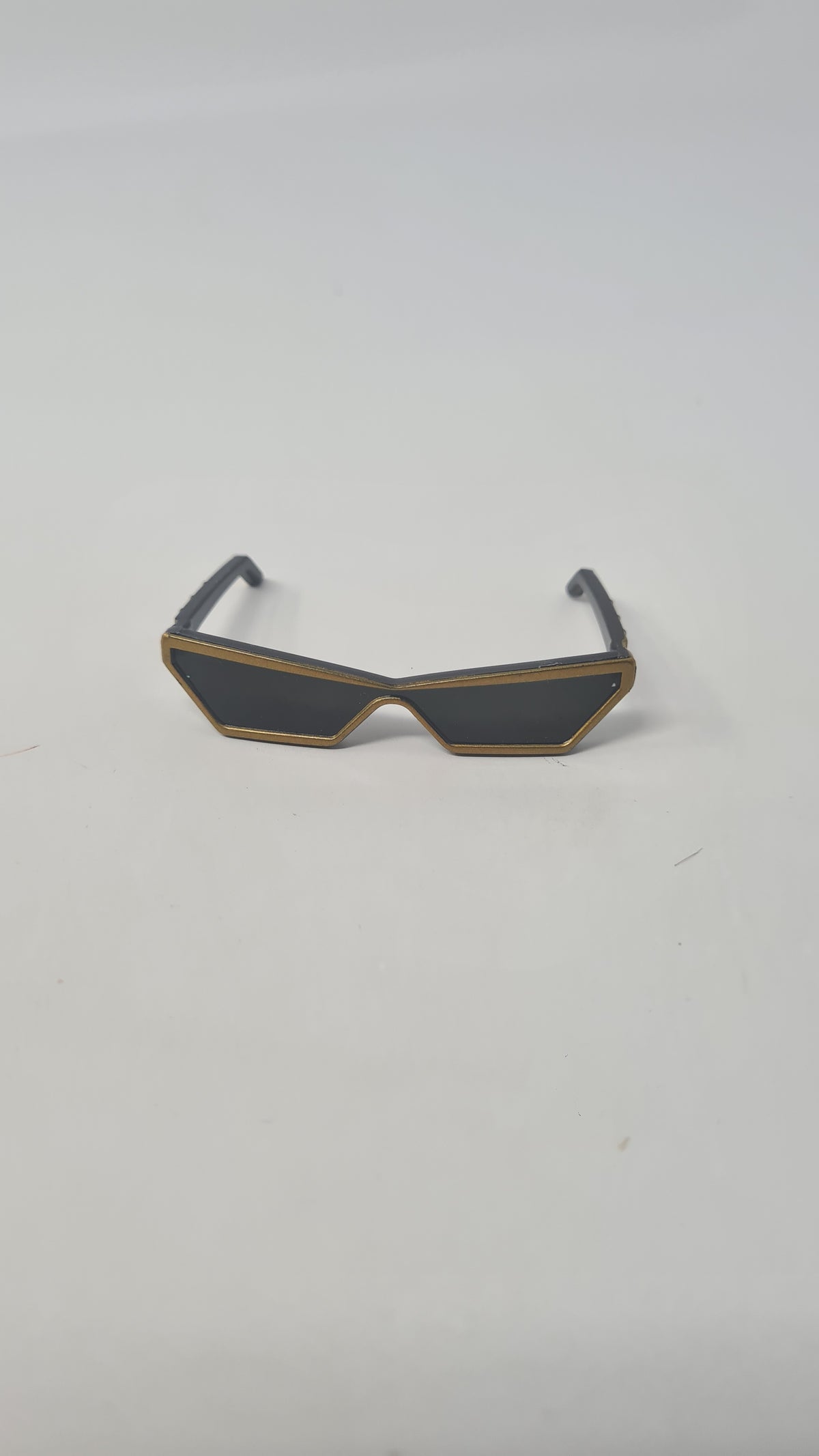 L.O.L OMG Doll Sunglasses
