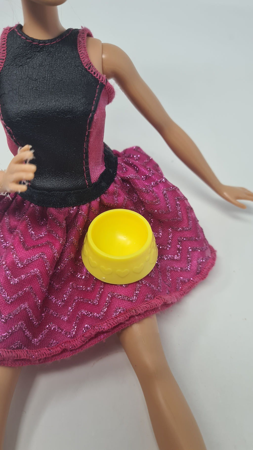 Barbie Type Doll Pet Bowl
