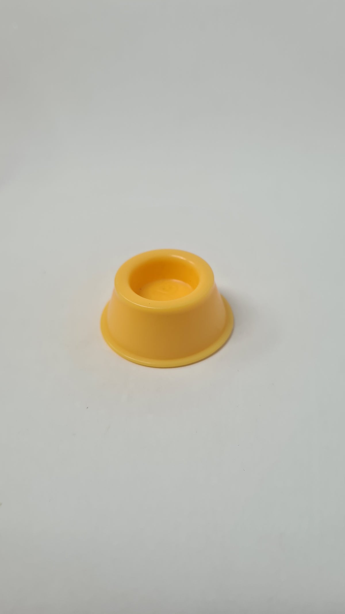 Barbie Doll Pet Bowl