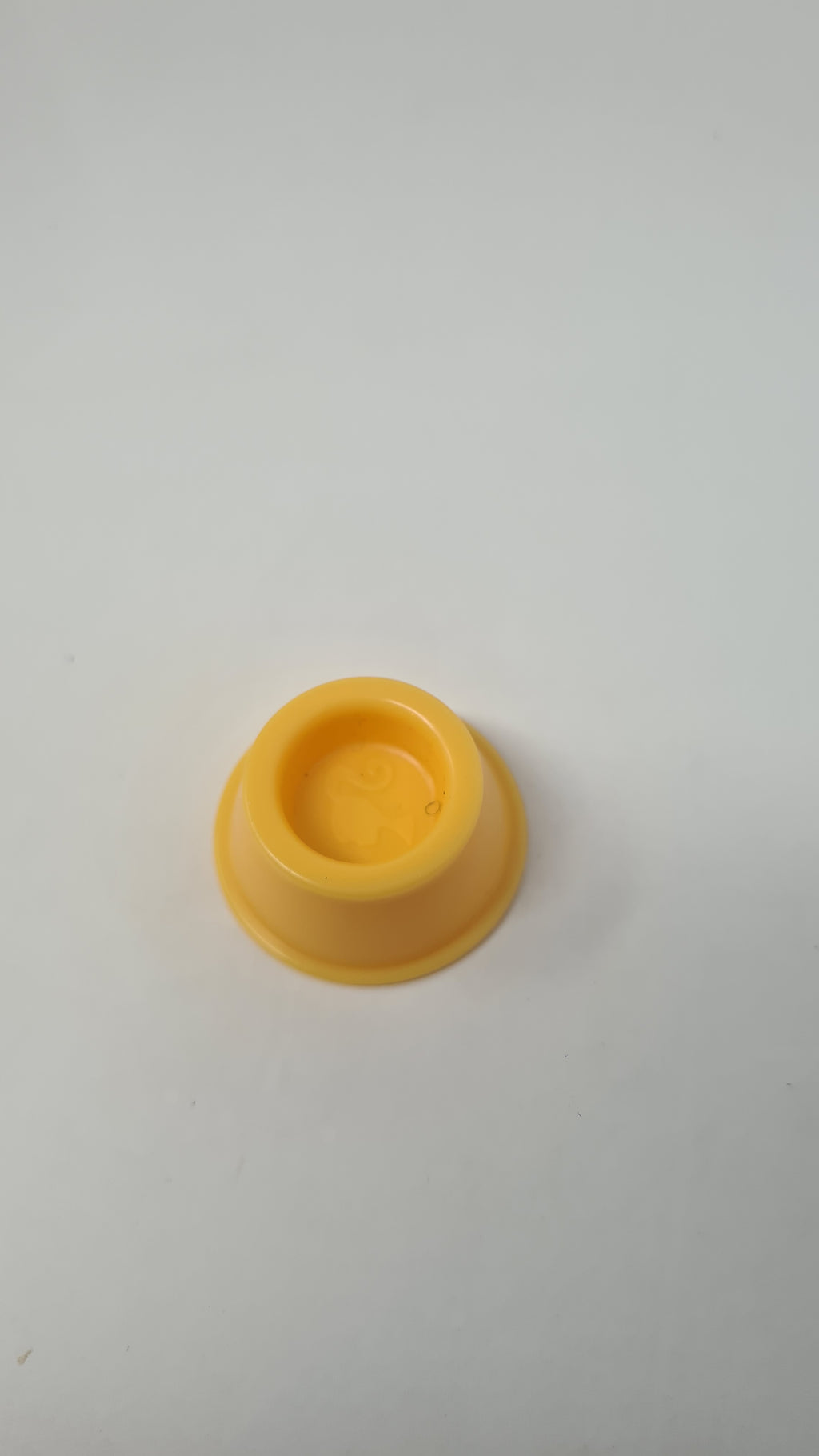 Barbie Doll Pet Bowl