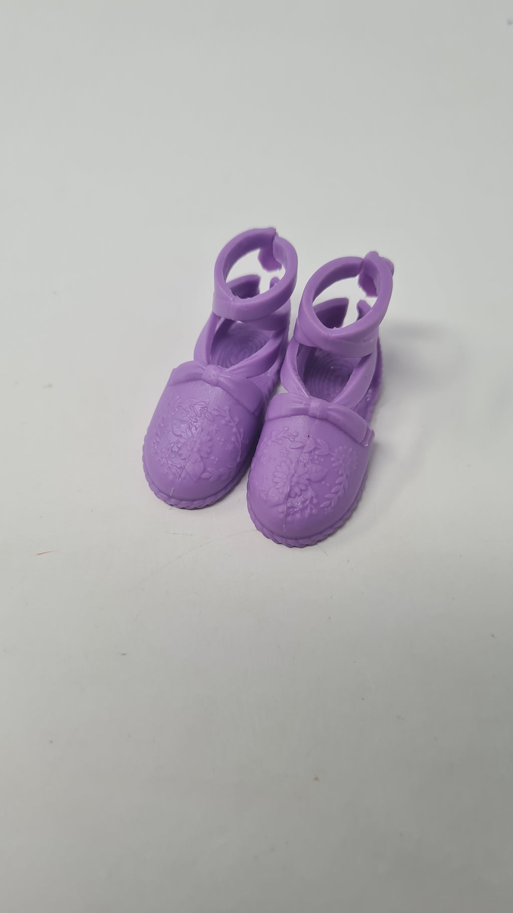 Disney Encanto Mirabel Doll Shoes