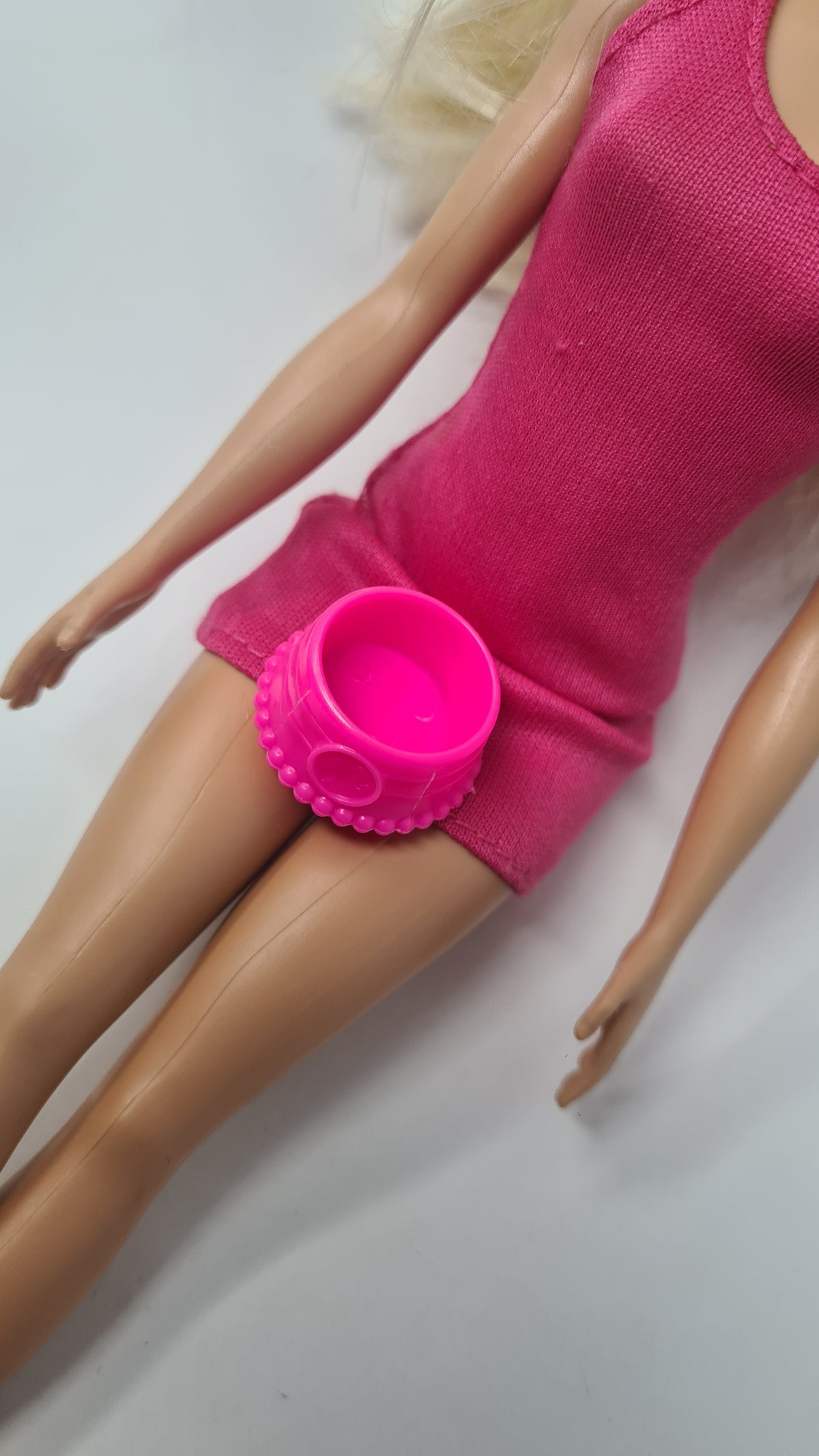 Barbie Doll Pet Bowl