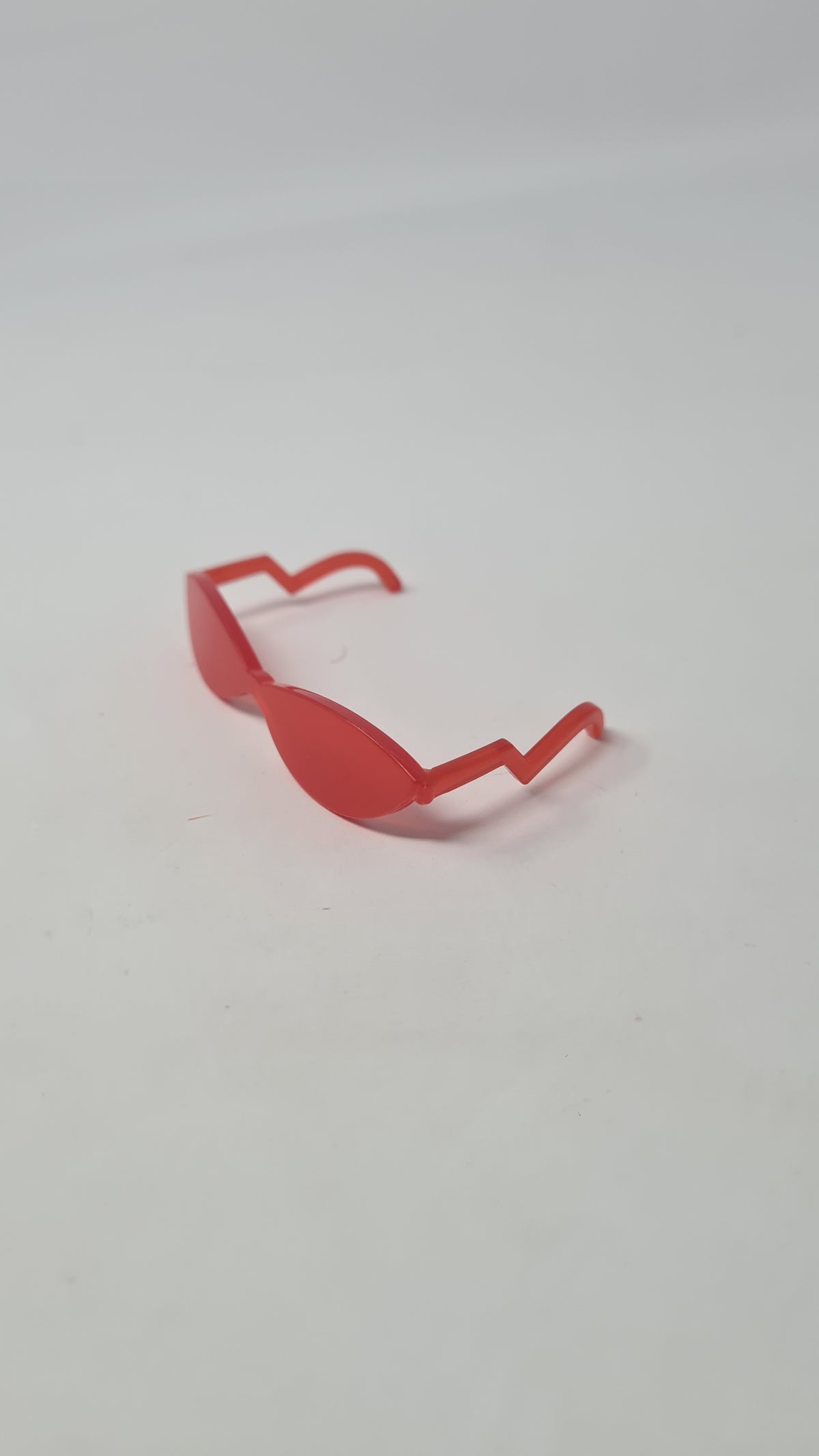 L.O.L OMG Doll Sunglasses