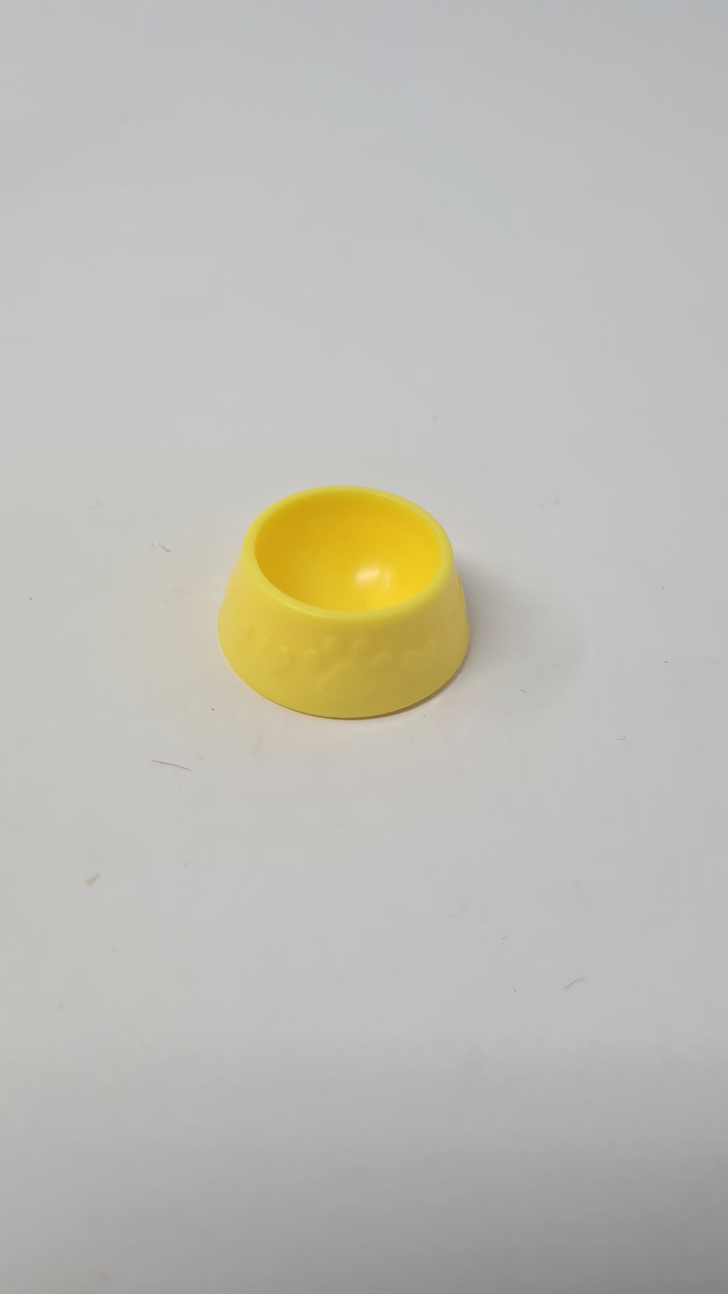 Barbie Type Doll Pet Bowl