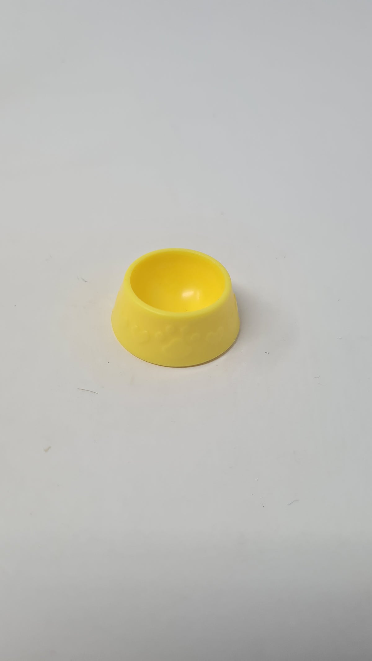Barbie Type Doll Pet Bowl