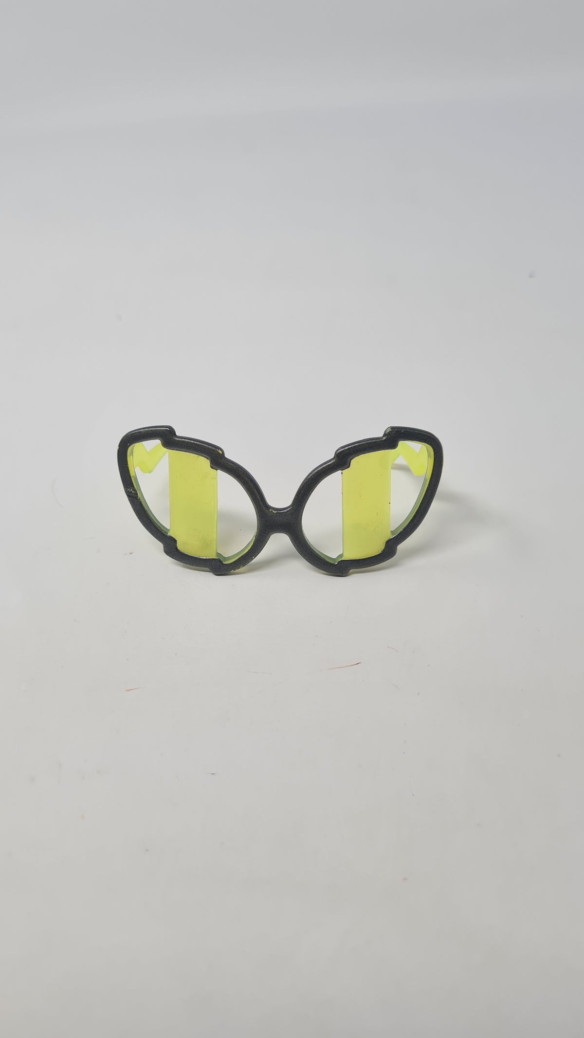 L.O.L OMG Doll Sunglasses