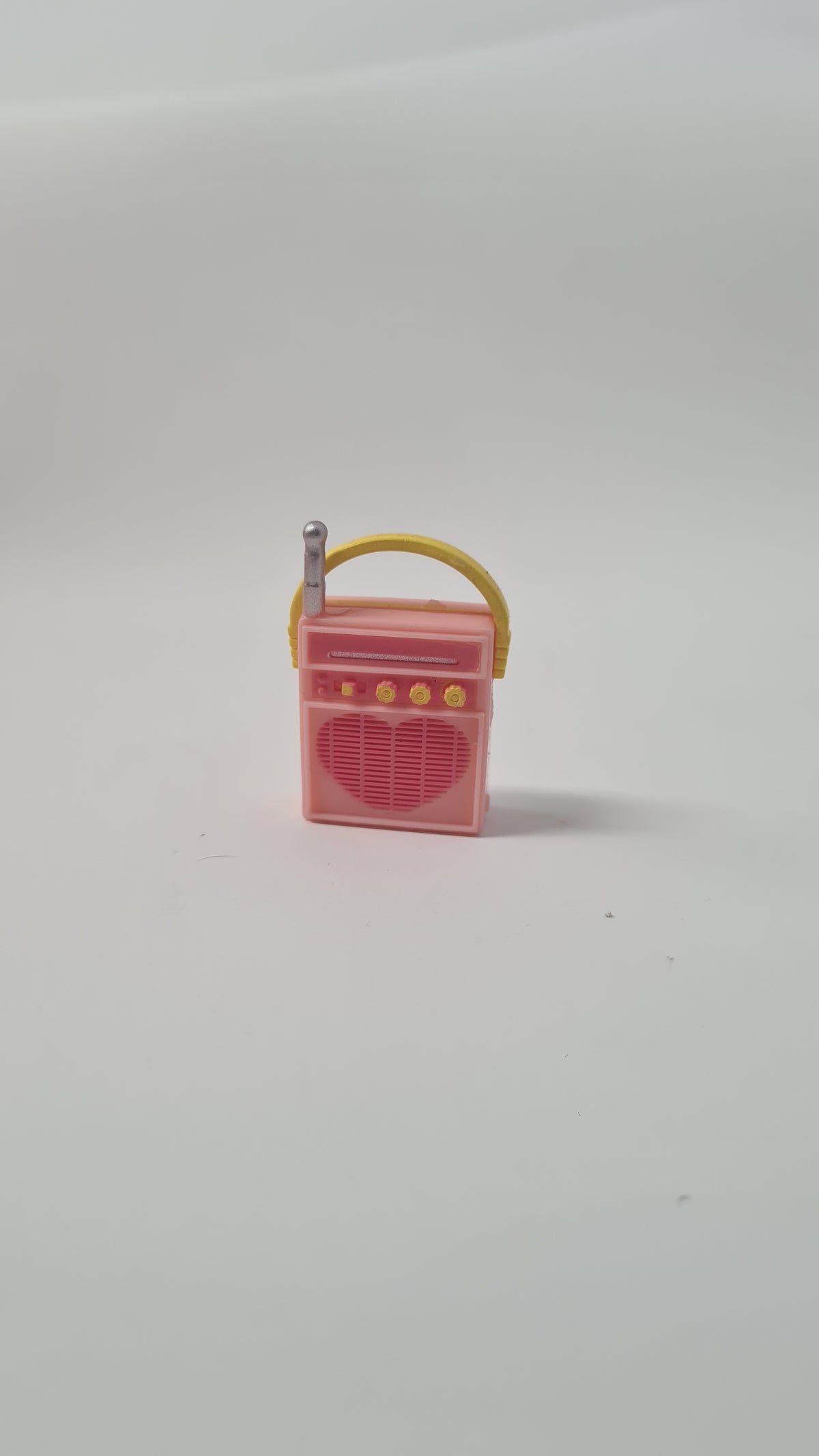 L.O.L Surprise Doll Radio
