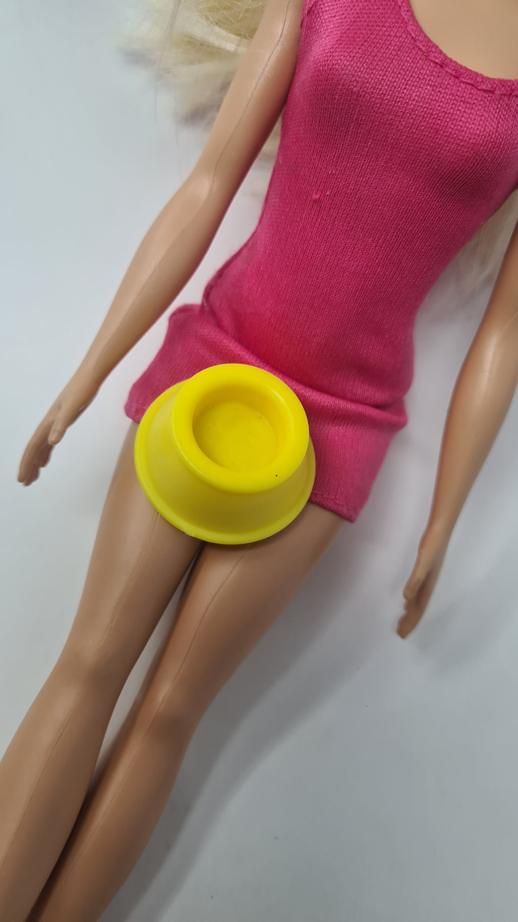 Barbie Doll Pet Bowl